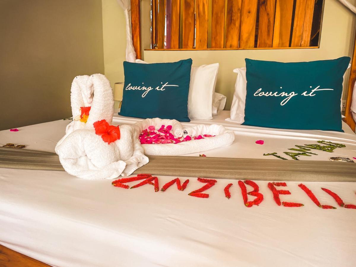 Zanzibella Hotel & Spa Кивенга Екстериор снимка A bed at the hotel