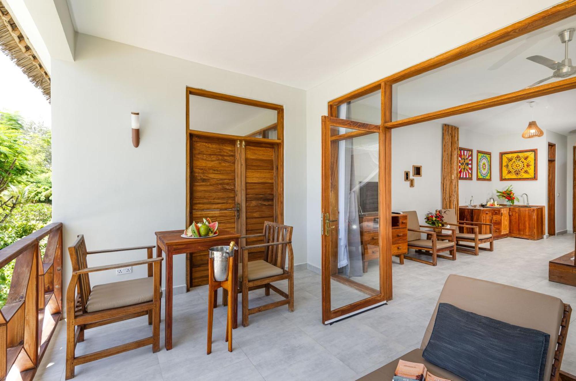 Zanzibella Hotel & Spa Кивенга Екстериор снимка A suite at the hotel